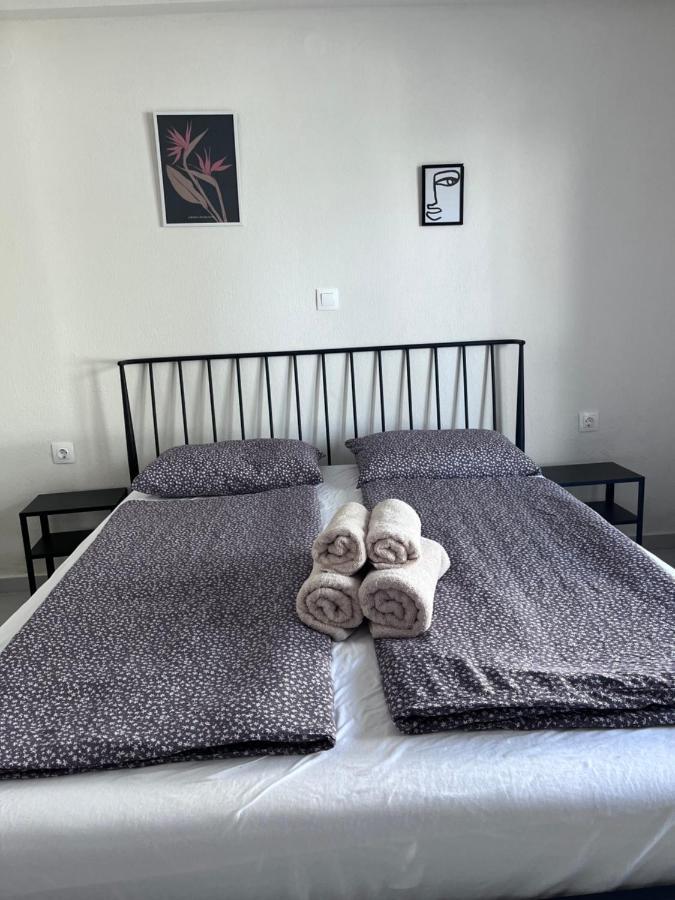 Three Cats Apartment Nikiti  Ngoại thất bức ảnh